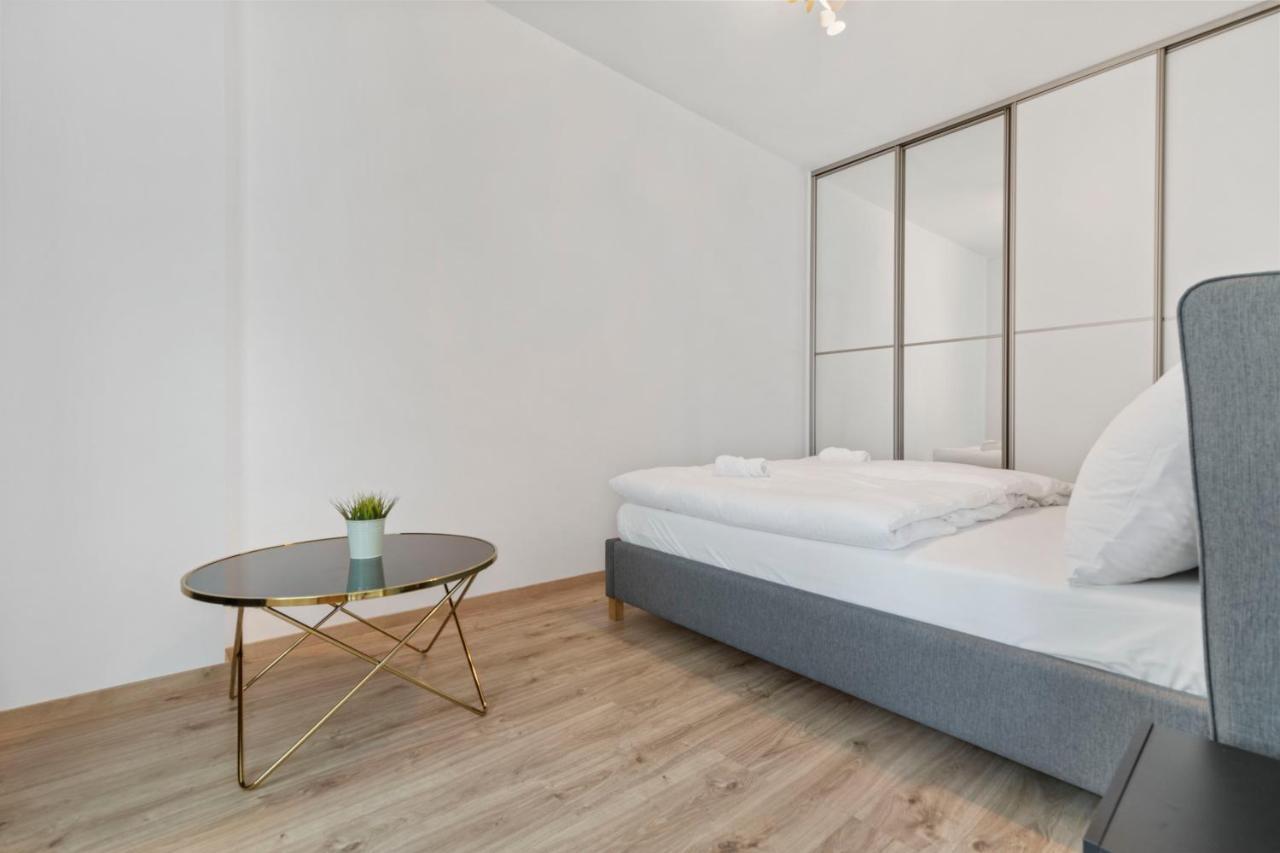Lam Mint - Ac - Balcony Daire Bratislava Dış mekan fotoğraf